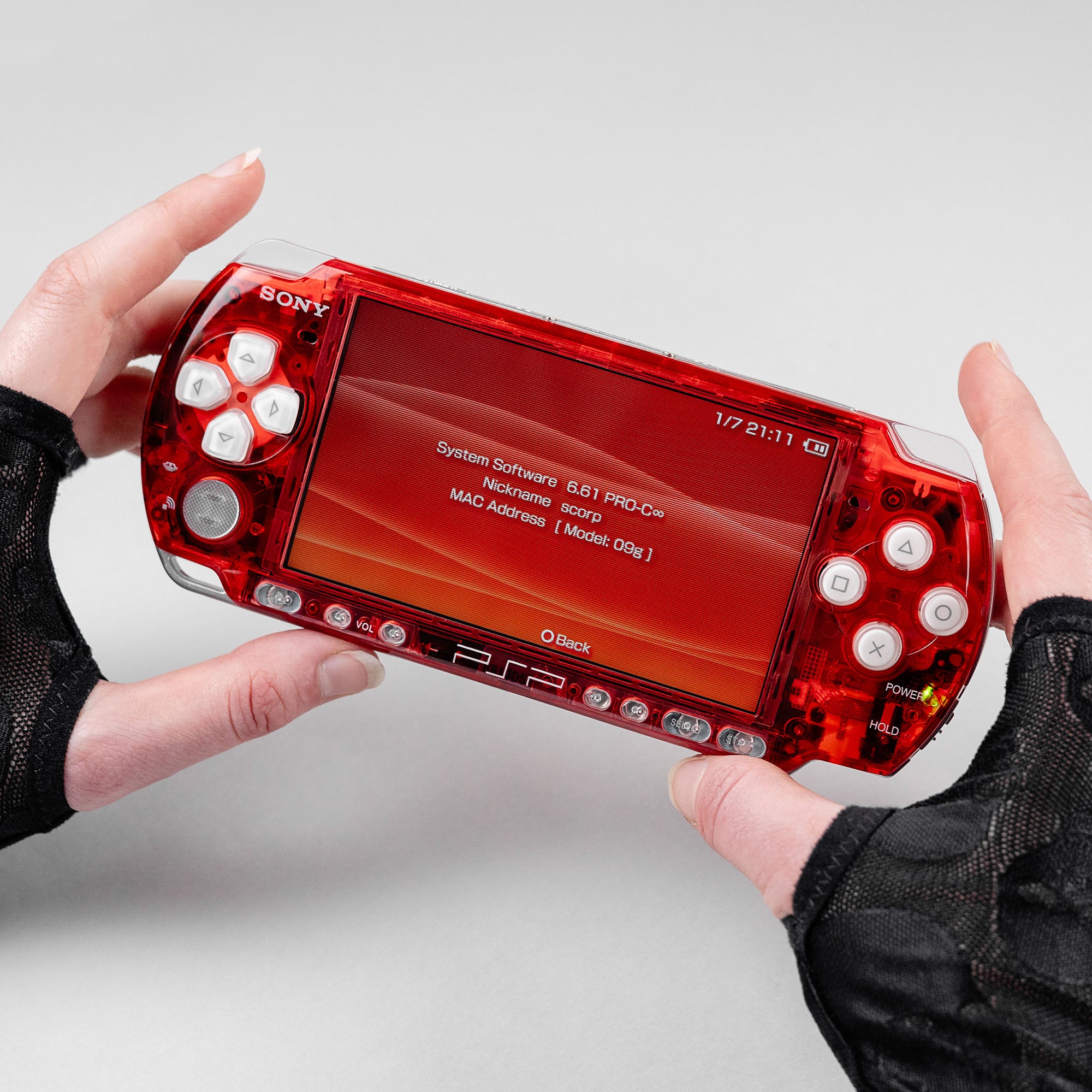 PSP3000レッド PSP 3000 128GB - Soda Red – PlayingScorp